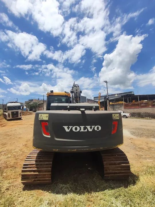 Escavadeira Volvo ec140dl 2019 14 ton - Foto 5