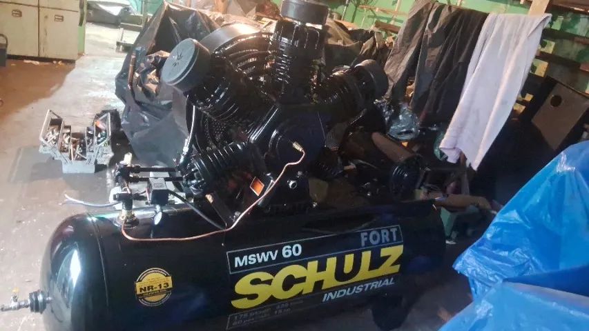 Compressor 60 pés schulz  - Foto 3