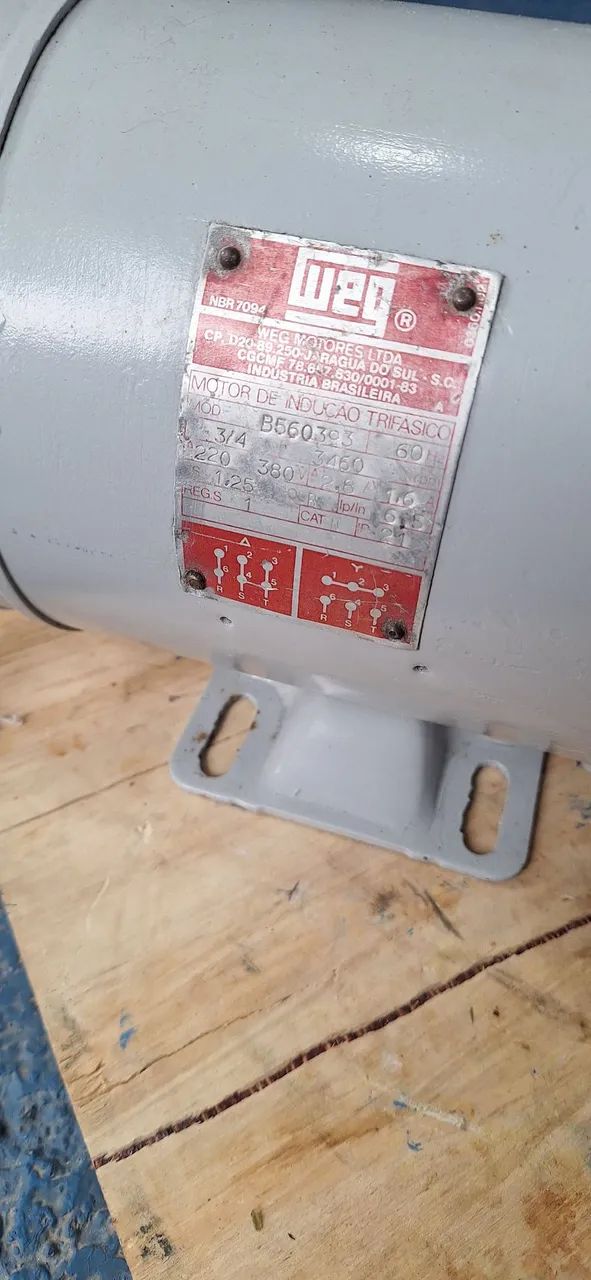 Motor elétrico trifásico 0.75 cv rotação: 3460 alta Rotação - Foto 2