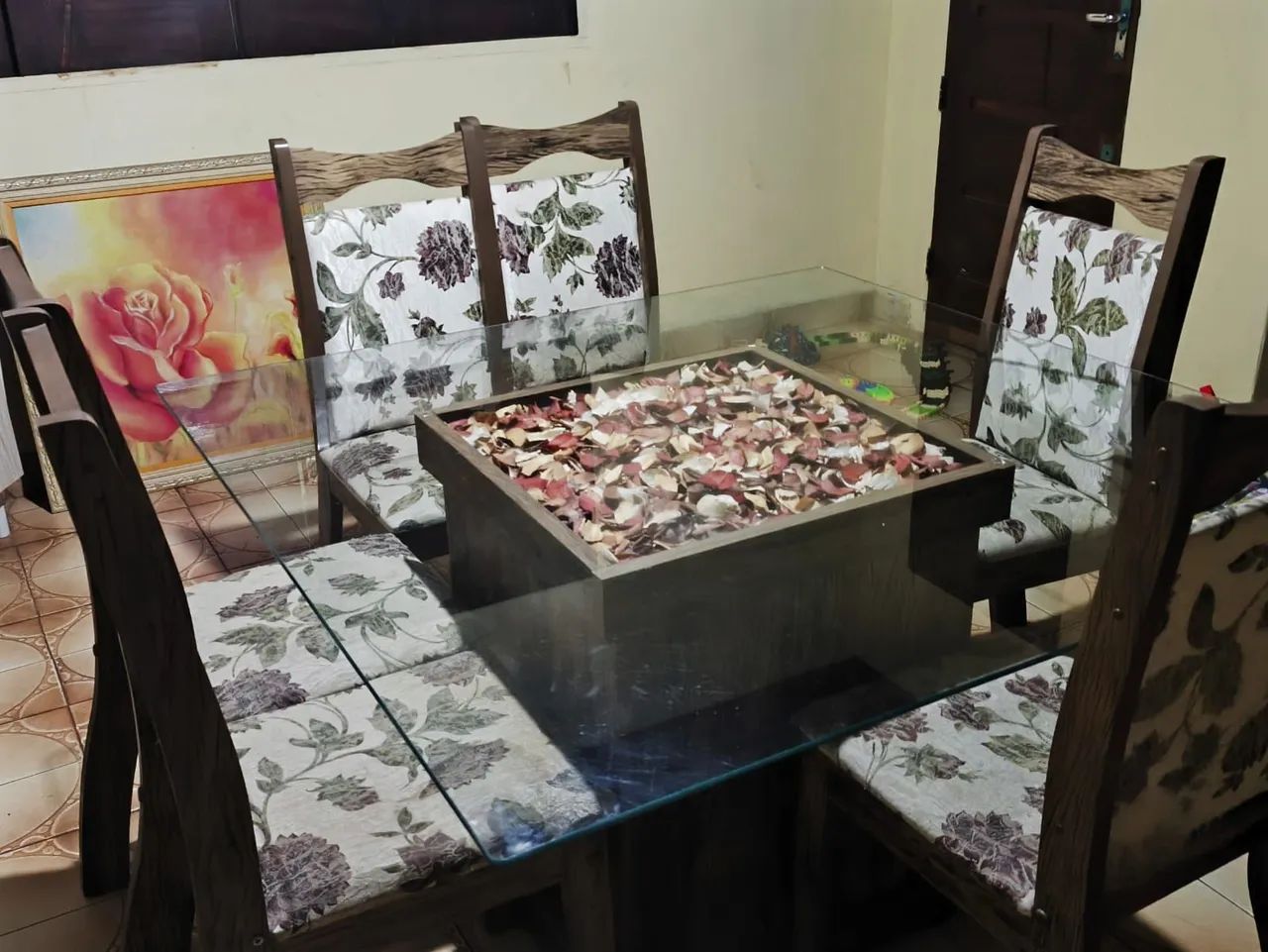 Mesa de 8 cadeiras 64861632368257122