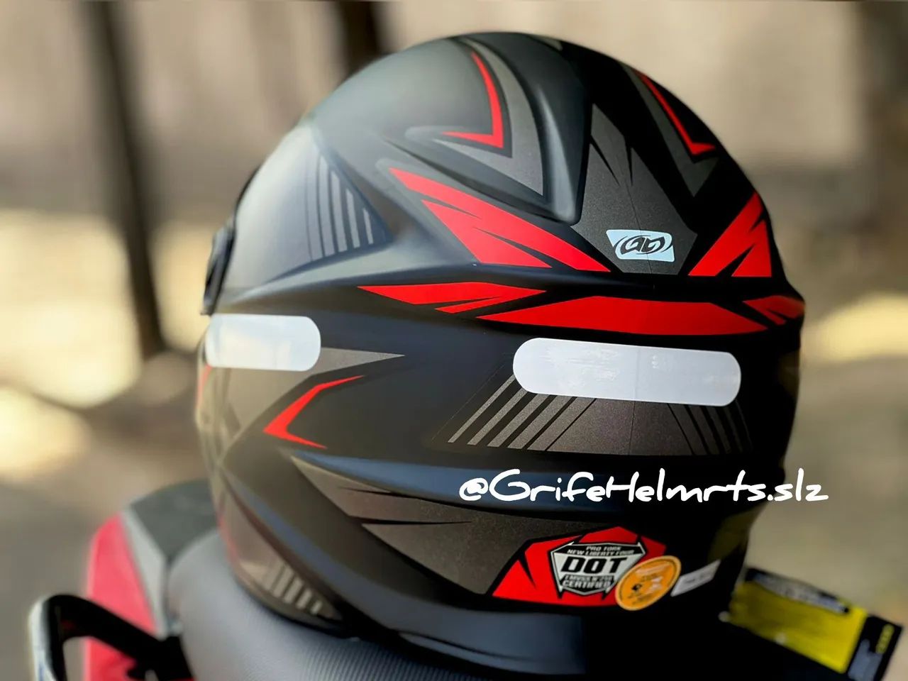 CAPACETE ESPORTIVO PRETO COM AZUL- LOJA OFICIAL  - Foto 3