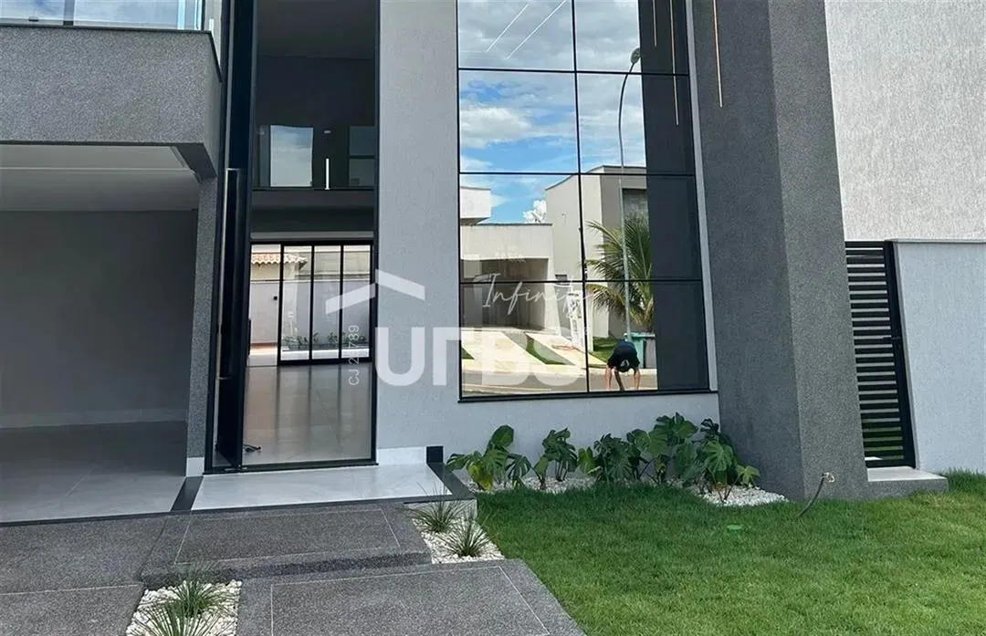 Portal do Sol Green - Casa de Condomínio 4 quartos, sendo 4 suítes