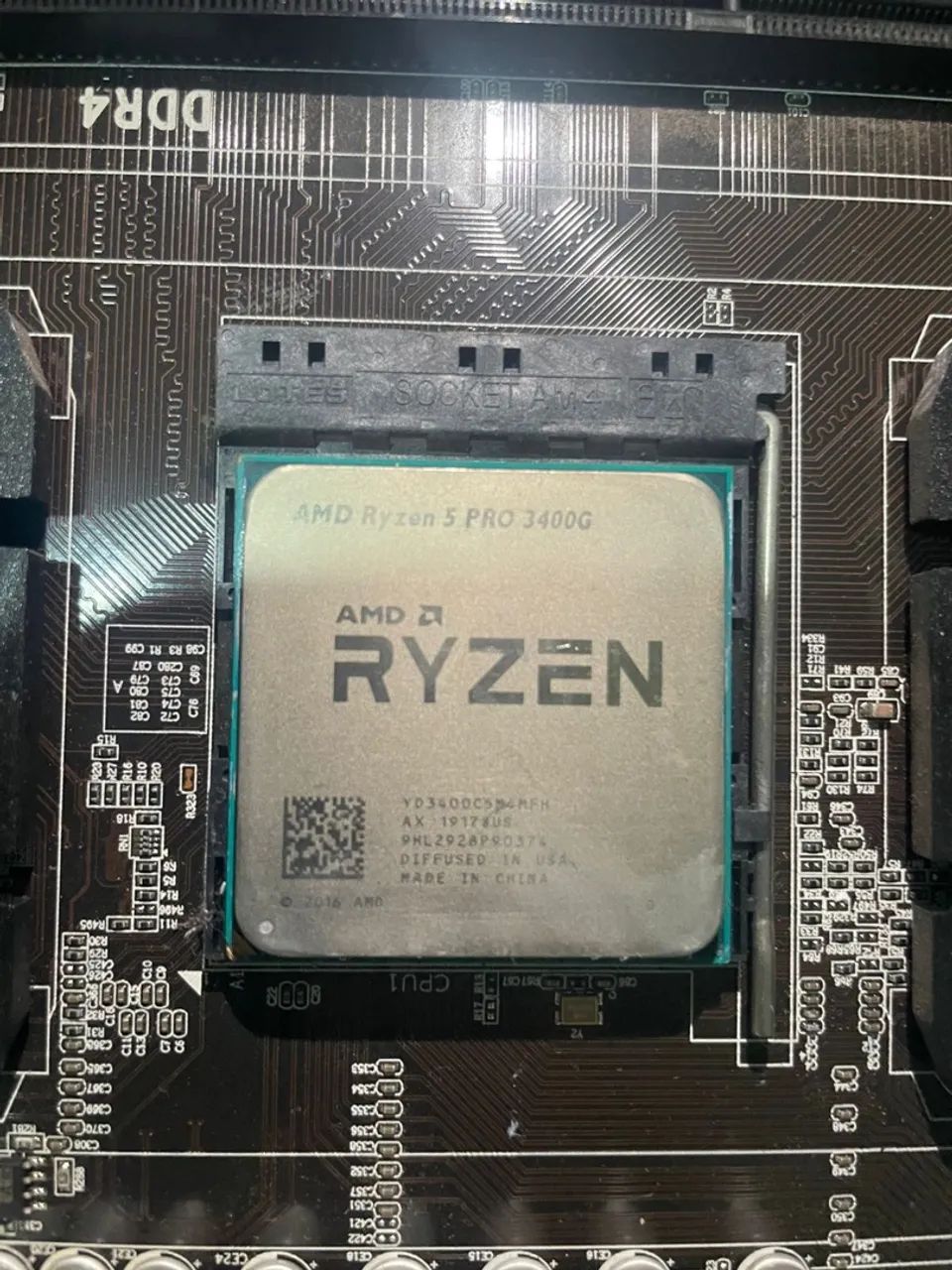 AMD Ryzen 5 Pro 3400G Processor64291676535938120