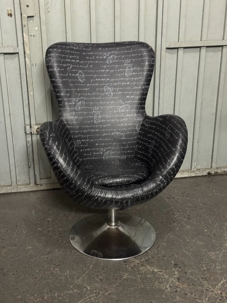 Poltrona giratória  - Foto 4