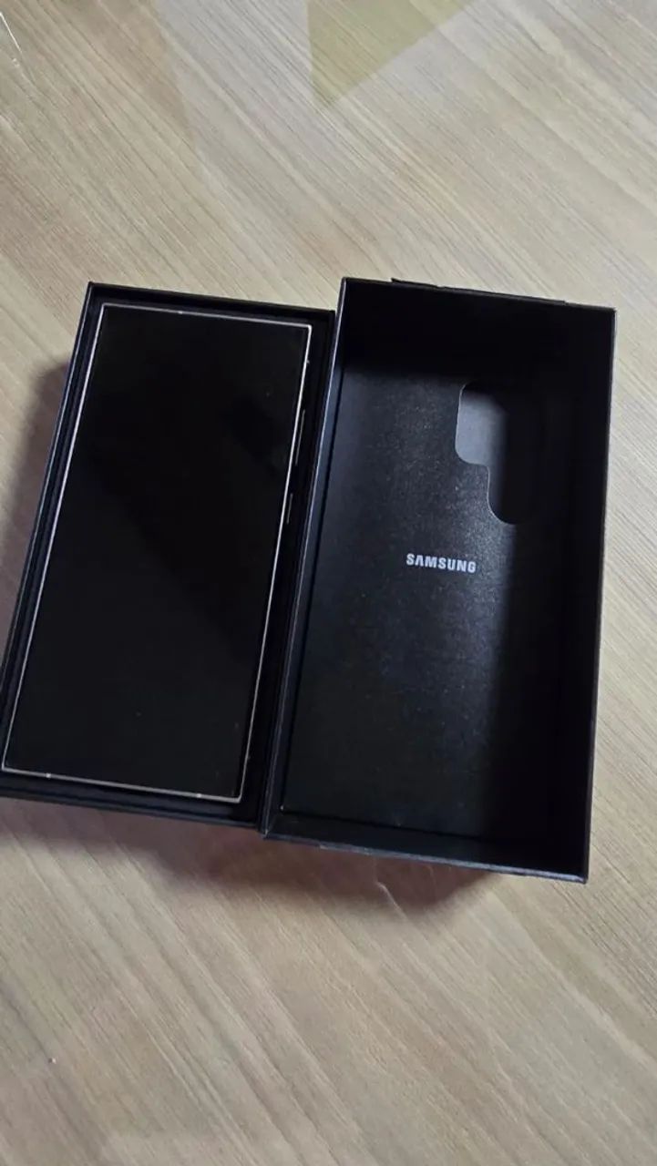 Samsung S24 Ultra vendo ou troco por Tab S10 Ultra e volto a diferença 
