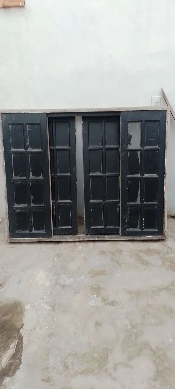 Janela residencial 64198290926467120