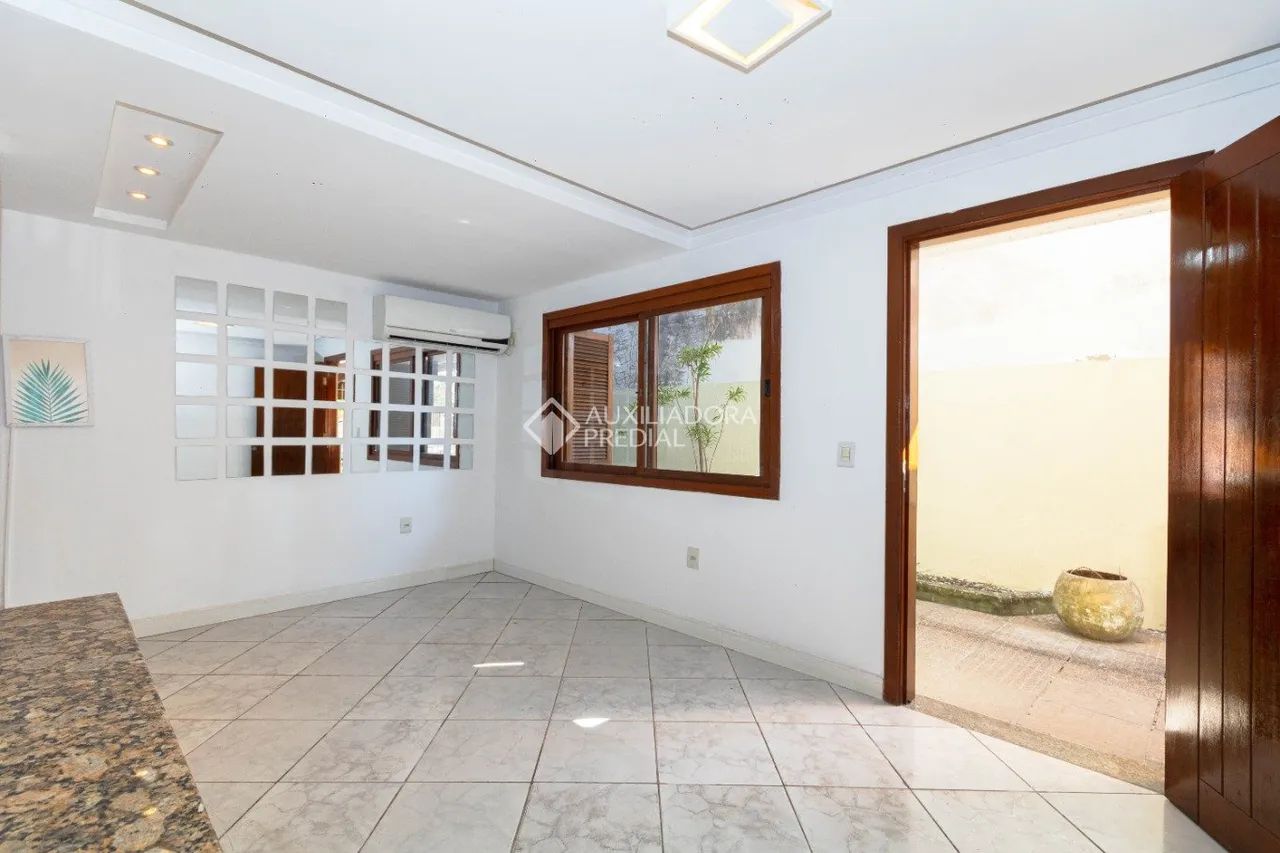 Casa condomínio 2 dormitórios sarandi porto alegre - Foto 5
