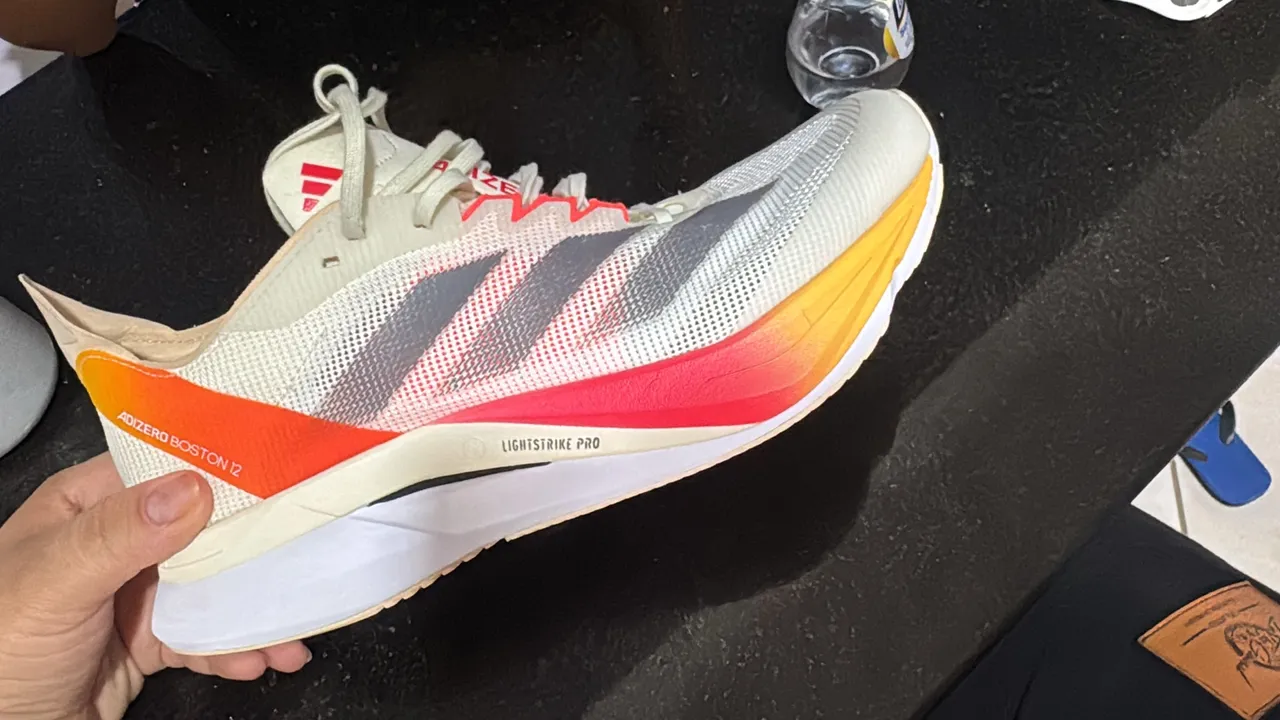 Adidas Adizero Boston 12 - Novo e Original