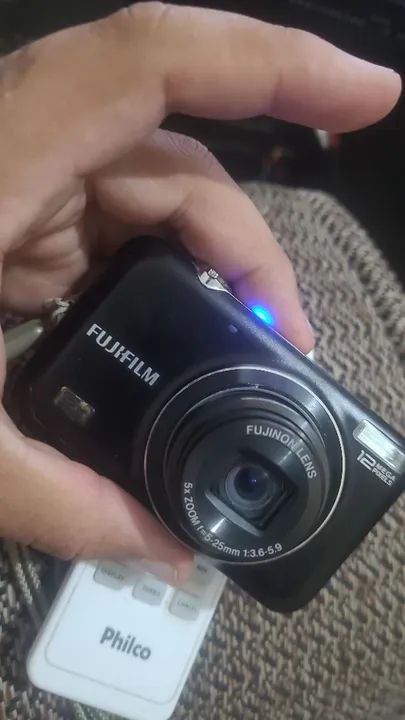 Câmera Digital Fujifilm 12MP com cartão de memoria 2GB - Foto 2