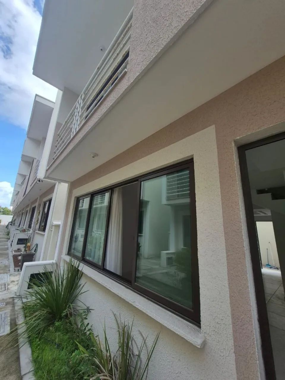 Casa Duplex 2/4 com 2 suítes no Residencial Flórida Parque de 85 m², 1 vaga por 300.000