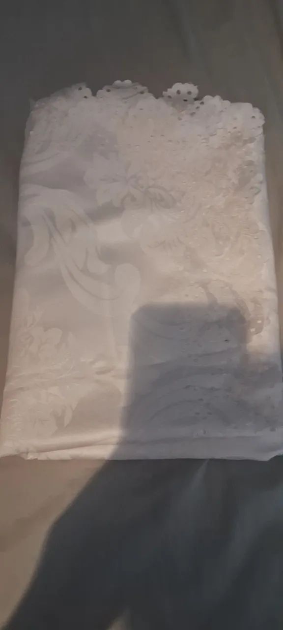 Toalha de Mesa Branca 4 lugar 1,40×1,40 