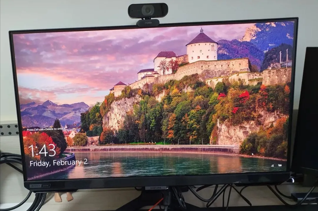 Monitor Samsung Odyssey g40 240Hz
