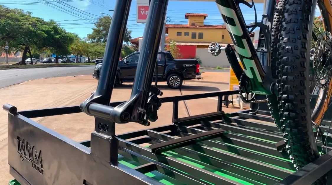 Baixou preço . Carretinha baú para bicicletas , carga e camping - Foto 3