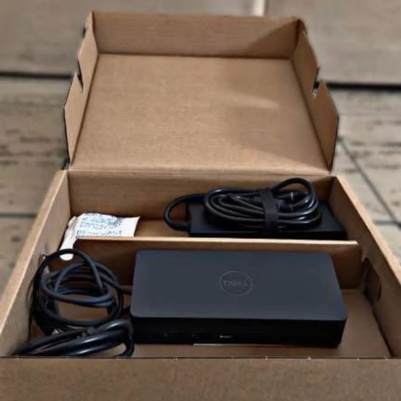 Dock Station Dell D6000 Original USB-C - Na caixa em perfeito estado (5 unidades) - Foto 4