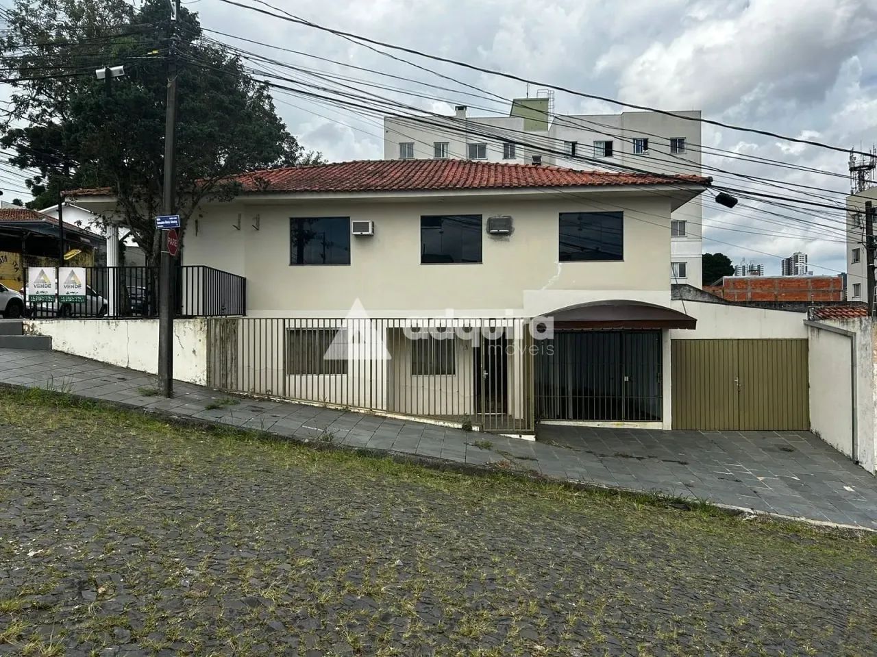 Casa Comercial à Venda e Locação, com 340m² de área útil. Próximo a Prefeitura Municipal d - Foto 4