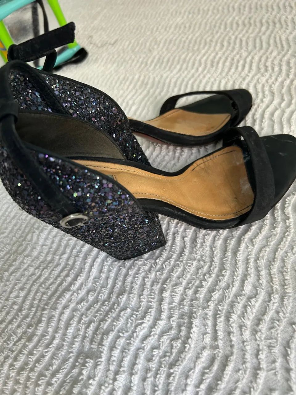 Sandália Glitter Preta da Schütz -  - Foto 4