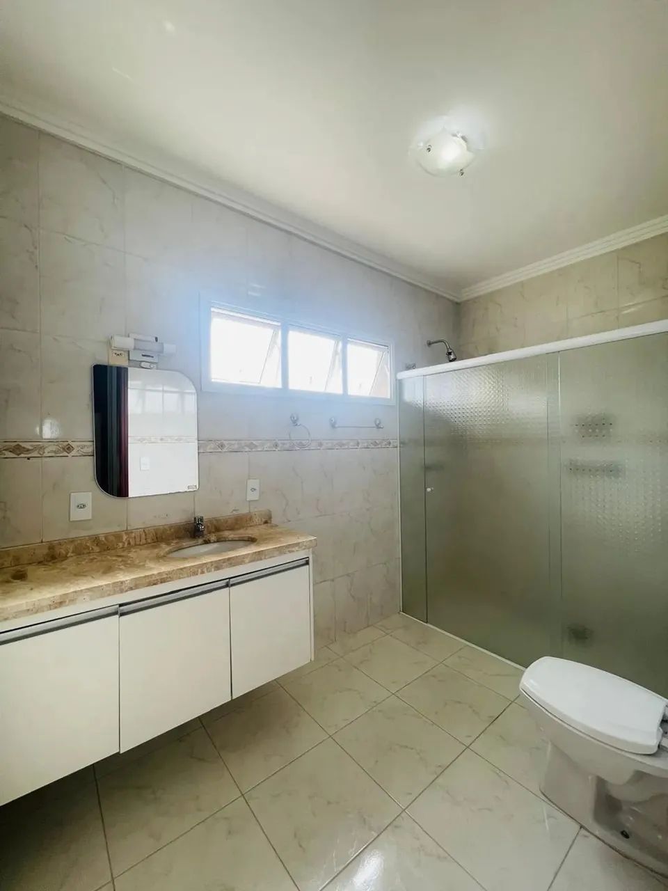 Condomínio Ibiti Royal - Sobrado com 220 m² Semi Mobiliado - Foto 3