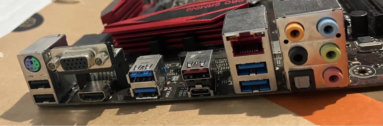 Placa-Mãe ASUS B150 Pro Defeito* - Foto 2