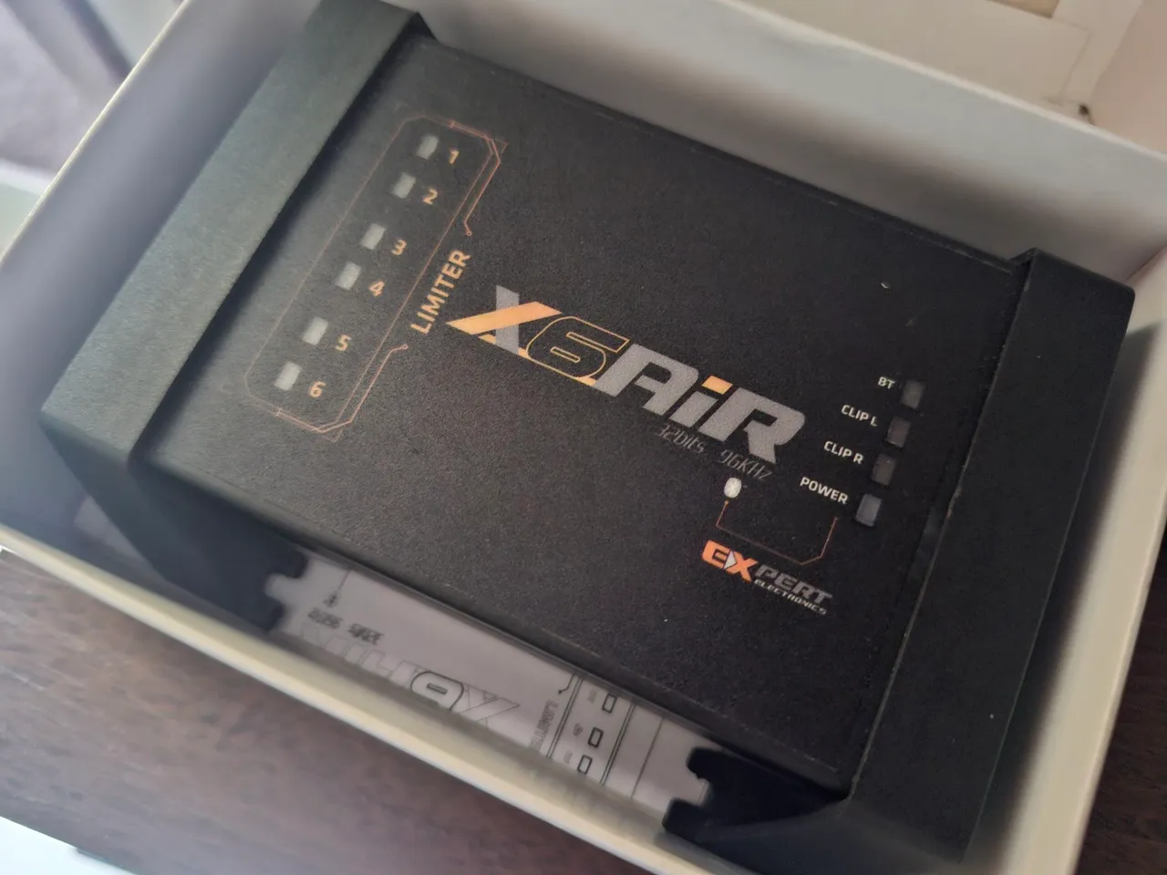 Processador áudio canais Bluetooth