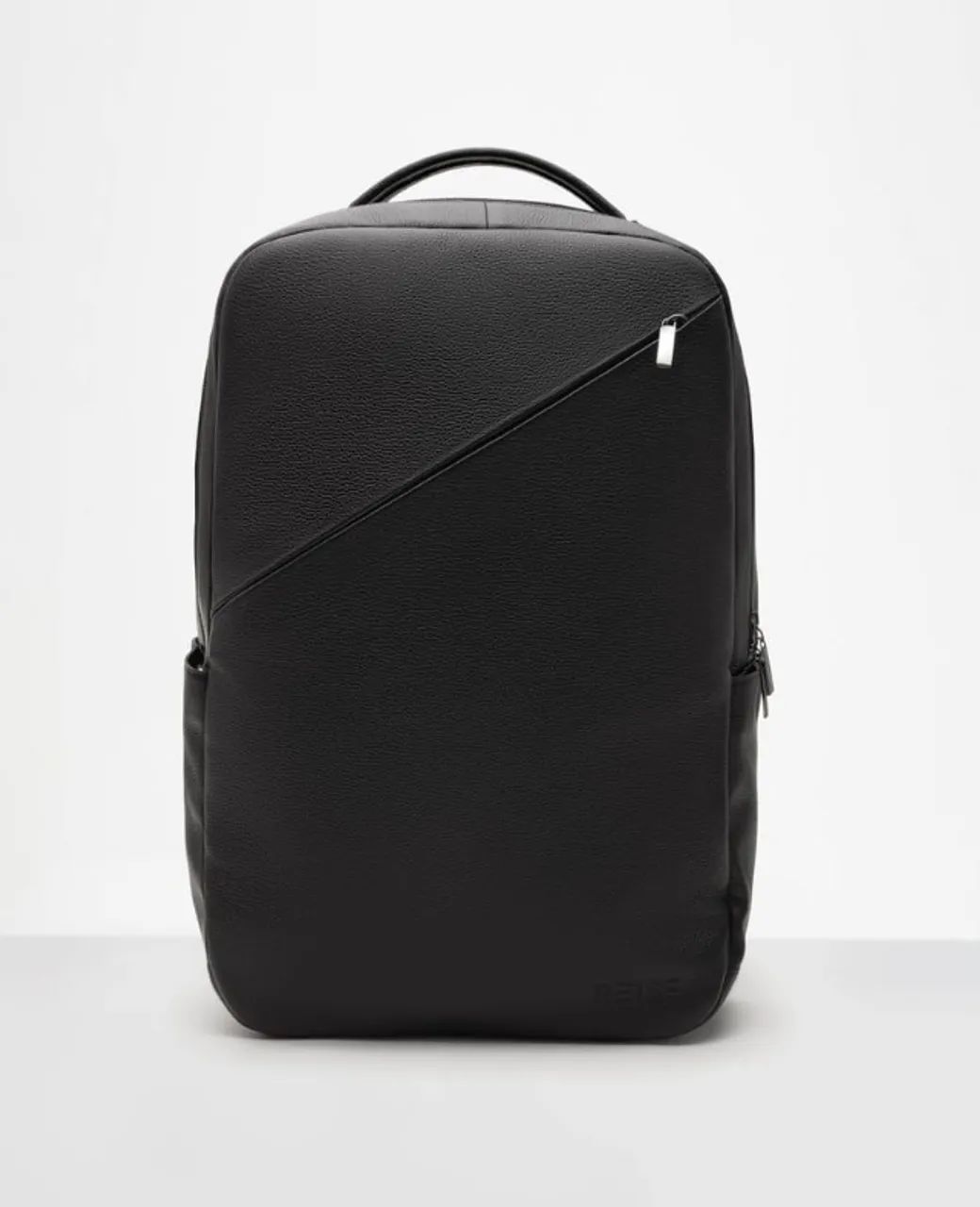 Mochila de Couro Preta Munich Reise