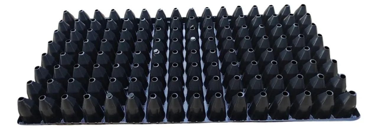 VENDO: Bandeja Para Produção De Mudas 128 Células - 20 Unidades - Foto 6