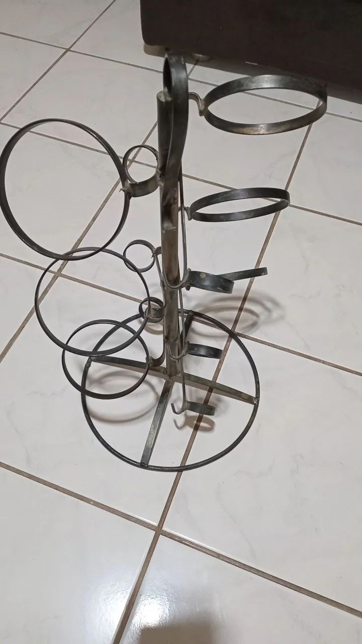 Suporte de vinho decorativo - Foto 2