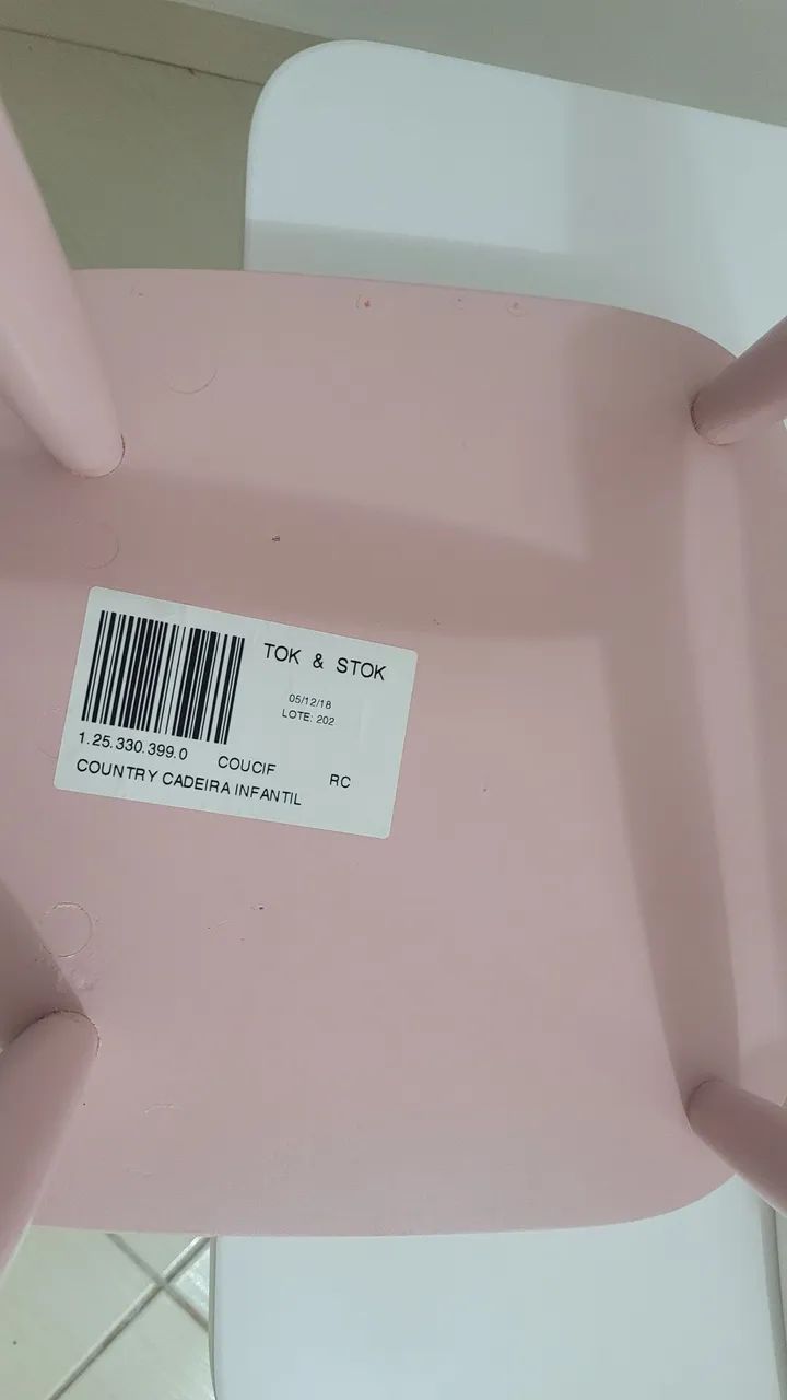 Mesa Infantil Country 2 Cadeiras TokStok  - Foto 6
