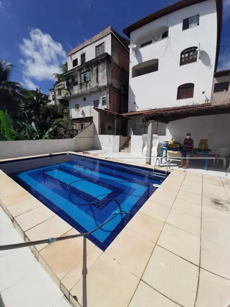 Casa para Venda em Salvador, Jardim Brasília, 8 dormitórios, 2 suítes, 7 banheiros, 4 vaga