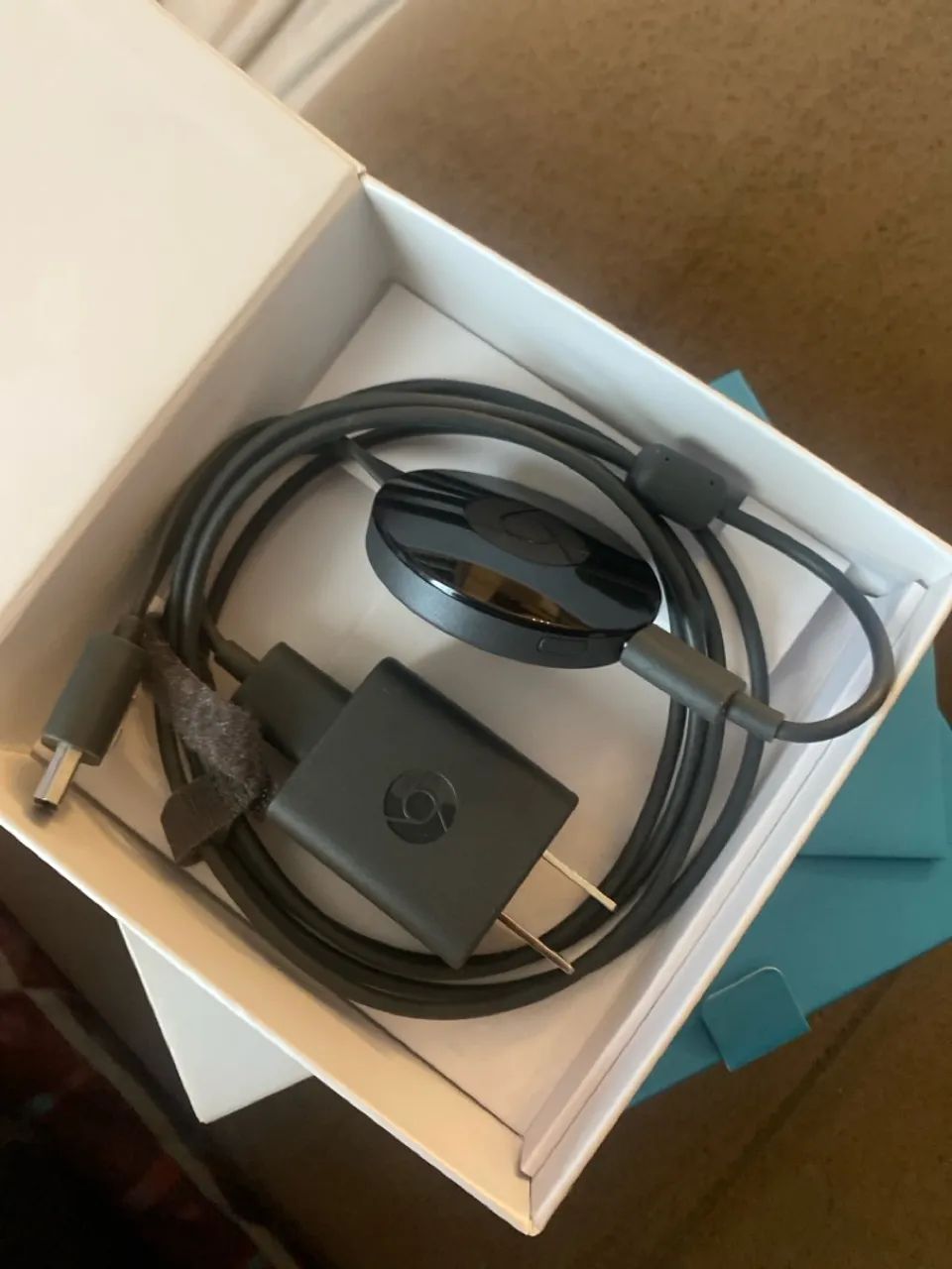 Chromecast - TV Streaming Device by Google - Foto 2