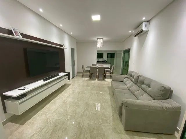 \ Vendo Casa no Quinta das Marina c/ 3 Suítes / Aceita financiamento Bancário e Fgts.