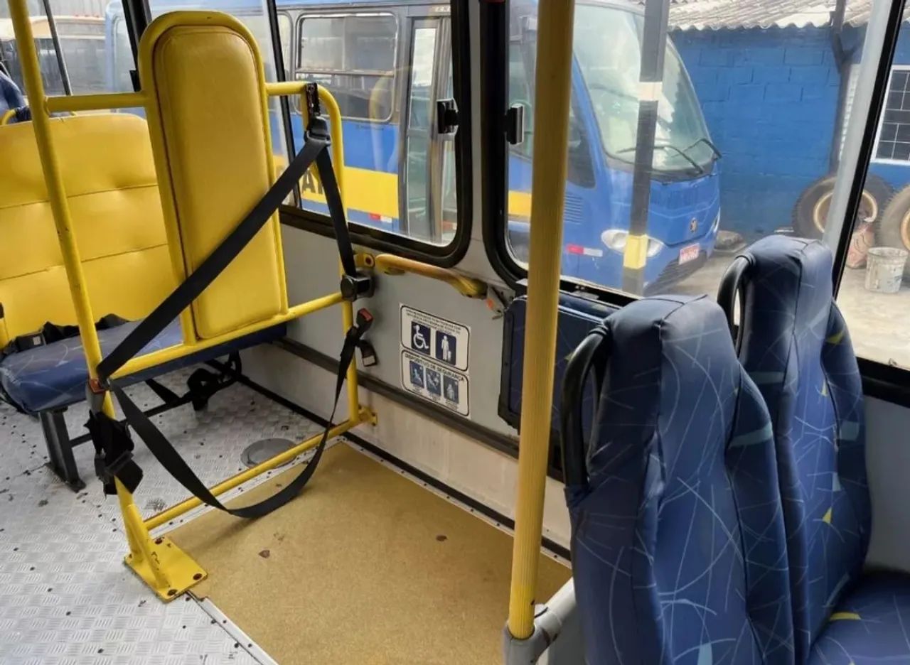 Ônibus Escolar Sênior Midi (Micrão) - Ano 2014 - Foto 14