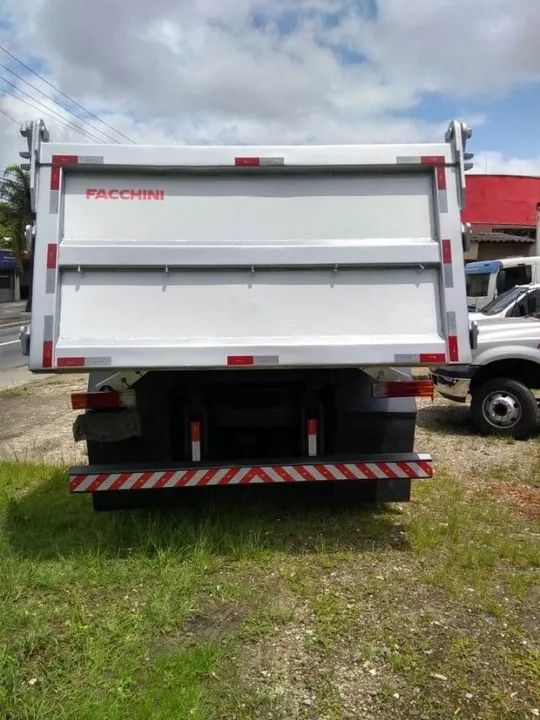 Ford Cargo 2629 Caçamba 2015 - Foto 4