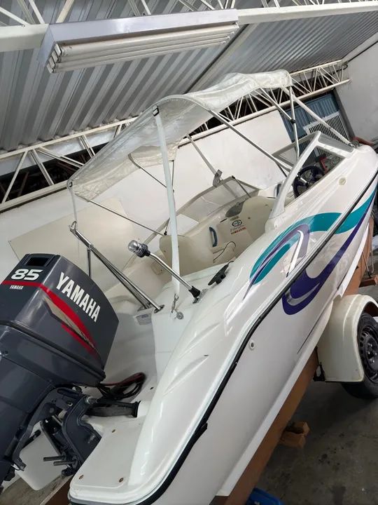 Lancha Focker 160 motor Yamaha 85hp impecável - oportunidade! - Foto 3