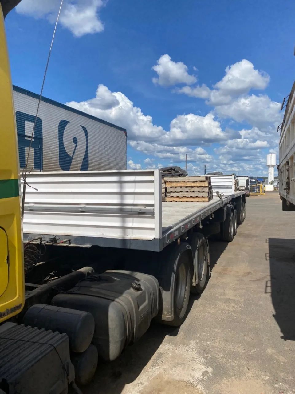 Carreta bitrem Schiffer 2004 sem as tampas - Foto 2