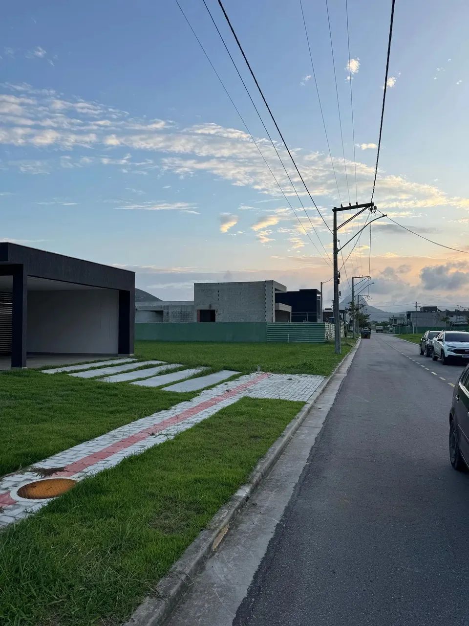 ALPHAVILLE 2 excelente  lote 397m²  quadra "Q" perto área lazer  Maricá RJ - Foto 3
