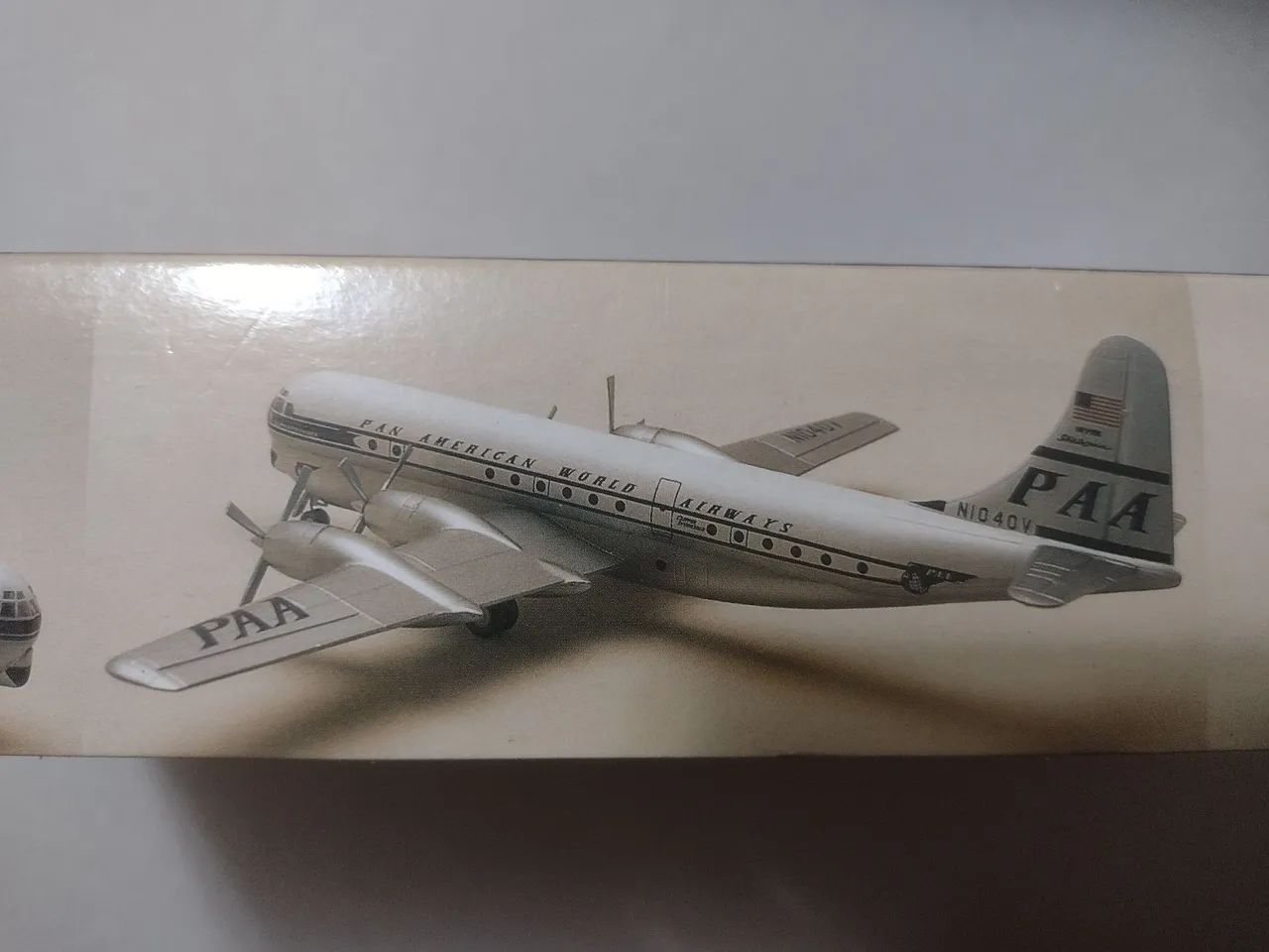 Boeing B-377 Stratocruiser - Miniatura de avião - Foto 2
