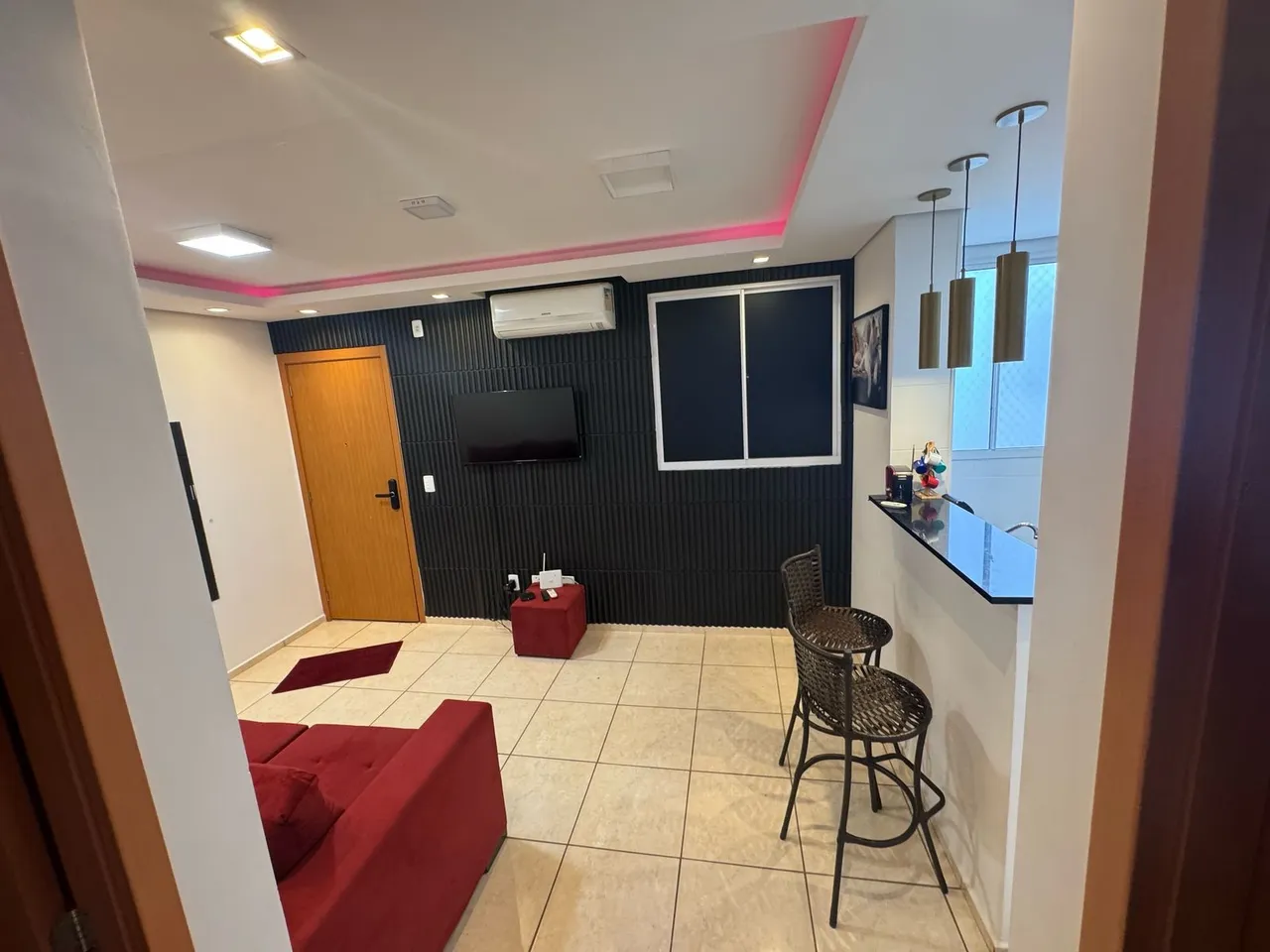 APARTAMENTO MOBILIADO - CHAPADA DA COSTA