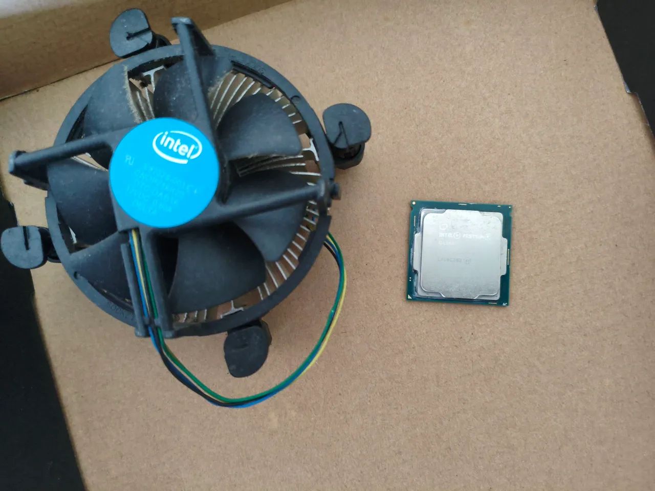 PENTIUM G4560 3.5GHZ + Air-cooler original  - Foto 5