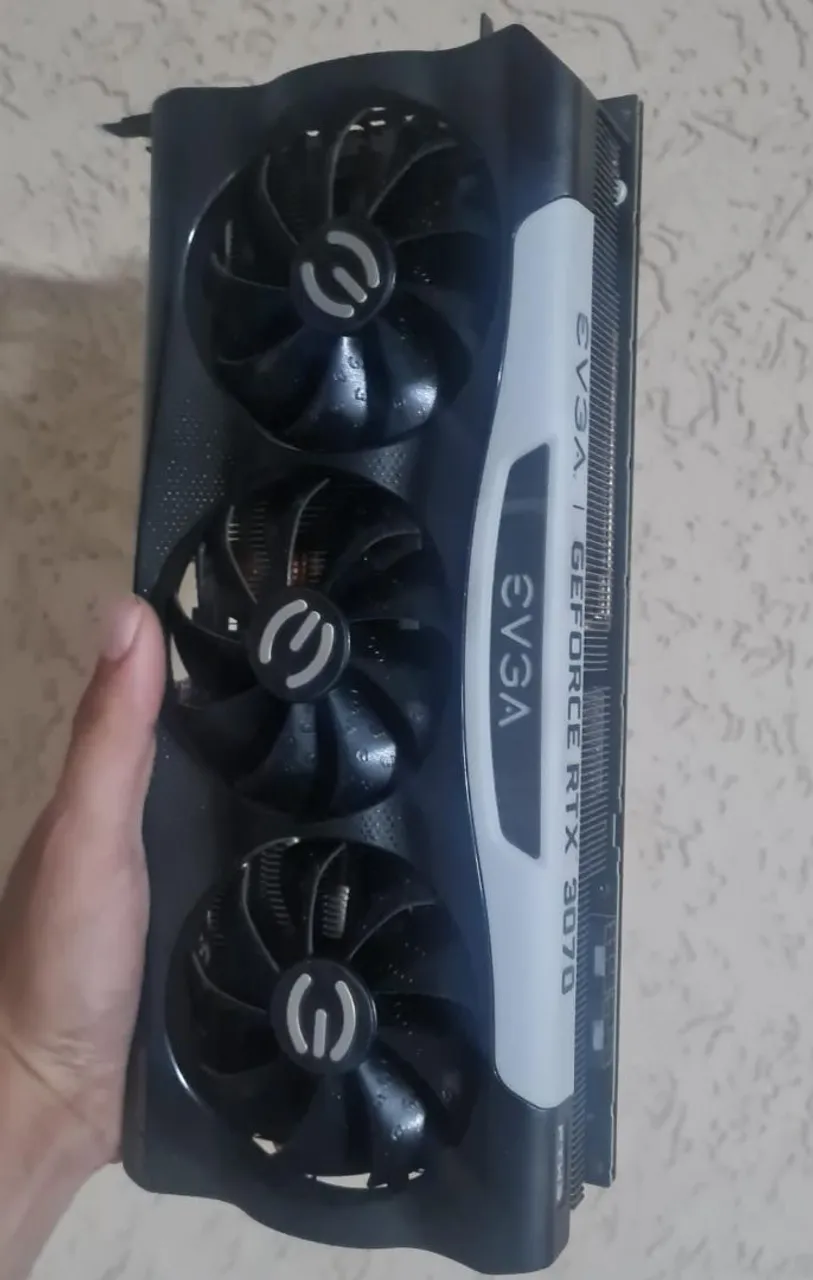 Placa de Vídeo EVGA GeForce RTX 3070 FTW3 Ultra