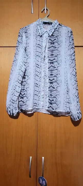 4 Camisas Sociais Femininas - Foto 3