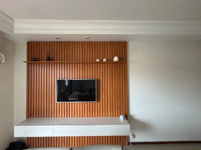 Painel com rack para TV ripado65204307539073120