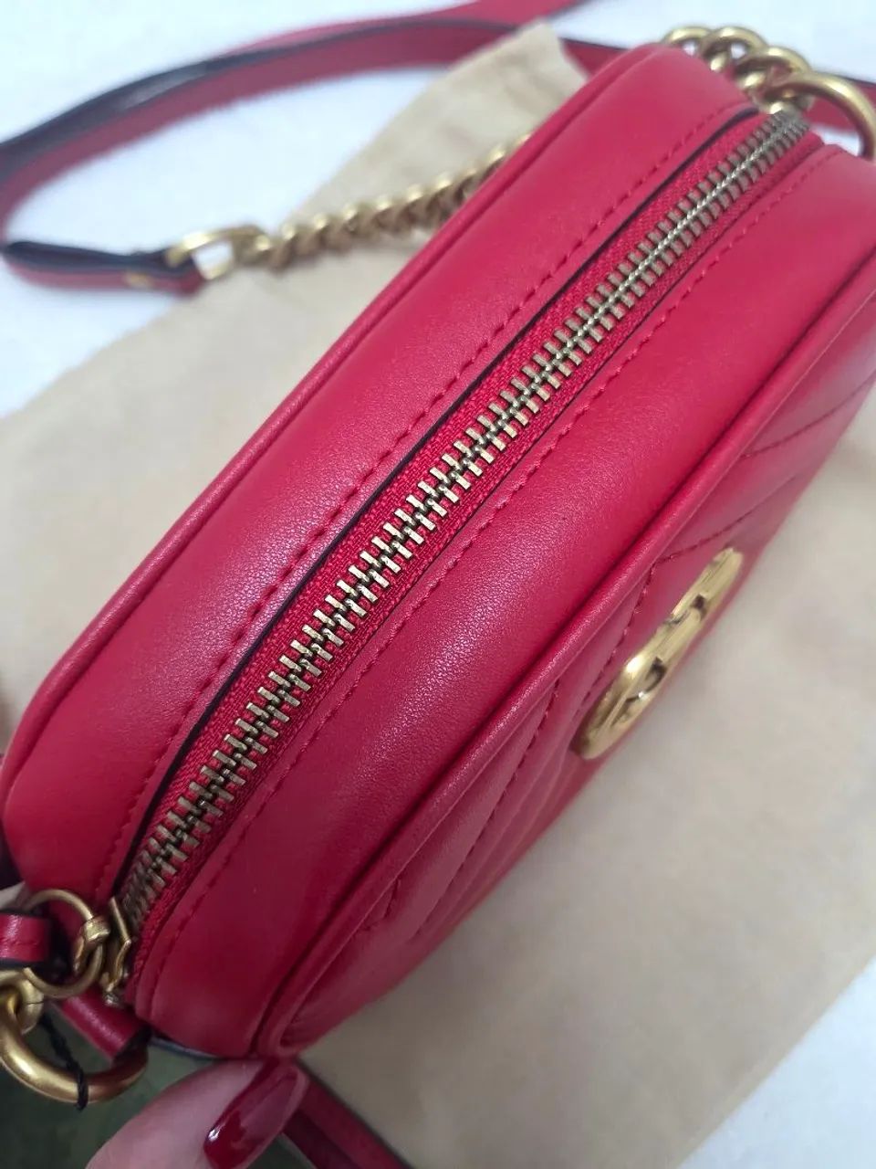 Bolsa Gucci GG Marmont Vermelha  - Foto 4