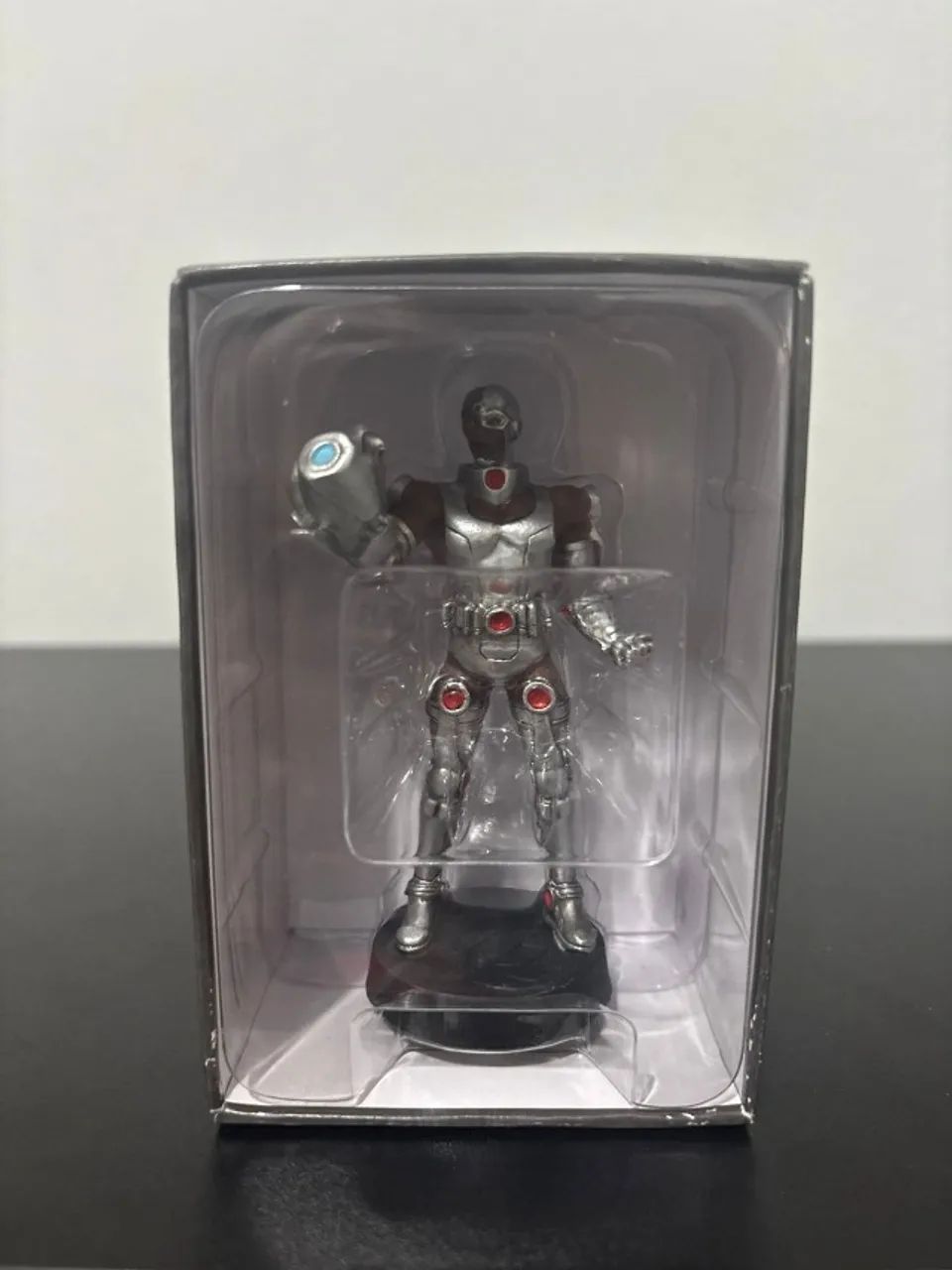 Estatua/Figure Cyborg Eaglemoss - DC Comics