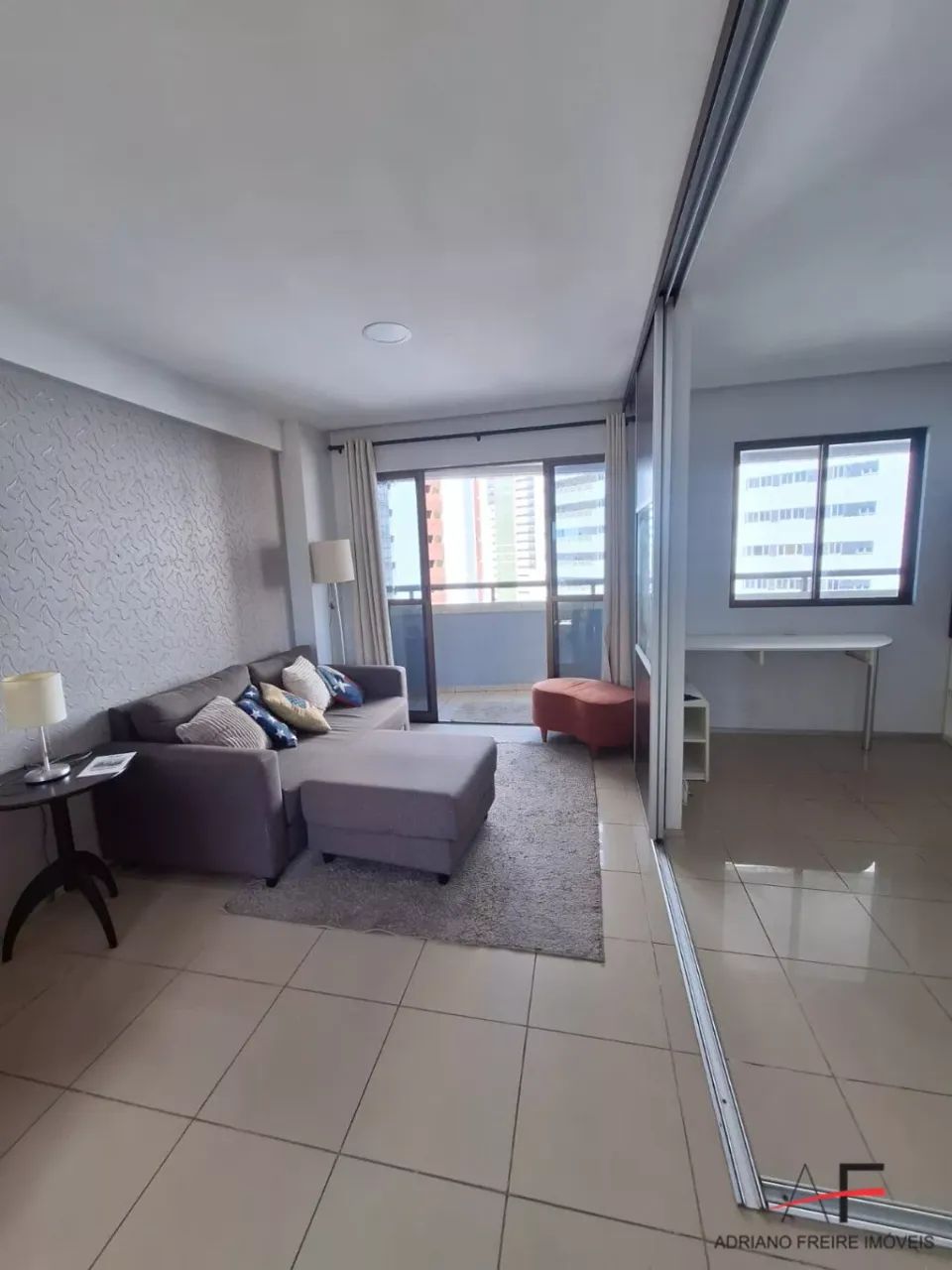 Apartamento Mobiliado com 2 quartos no Condomínio Edifício D'avignon - Foto 2