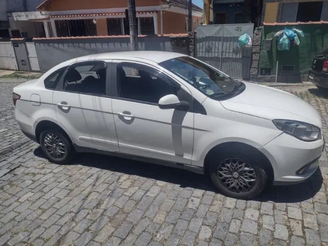 Fiat Grand Siena Grand Siena TETRAFUEL 1.4 Evo F. Flex 8V 2014