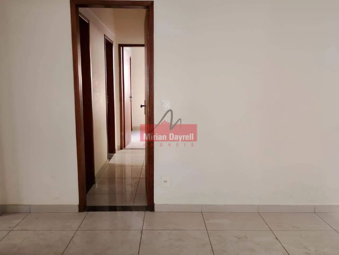 Apartamento de 3 quartos em ótima localização - Foto 3