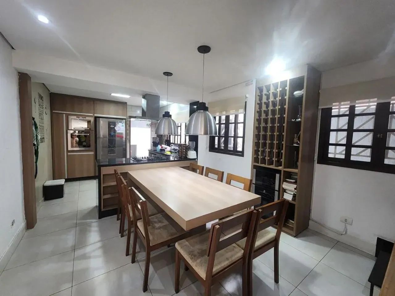 Casa para venda com 190 metros quadrados com 3 quartos