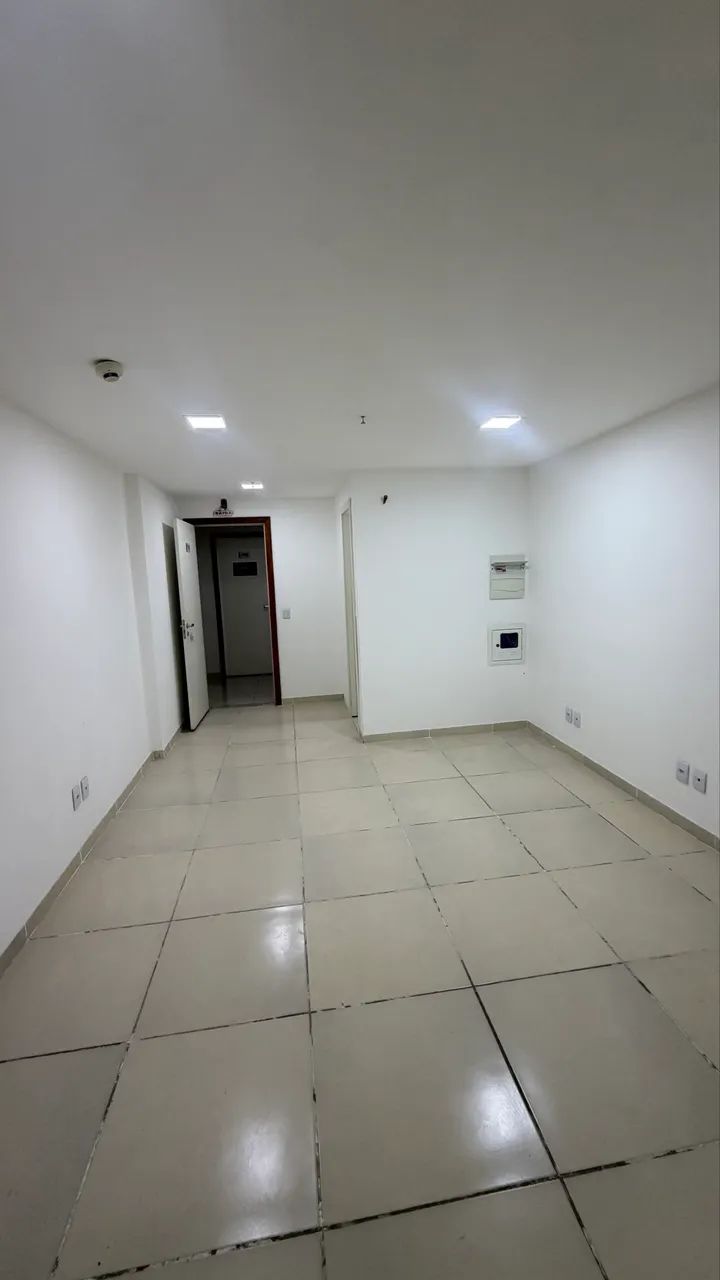 Sala comercial shopping moxuara 