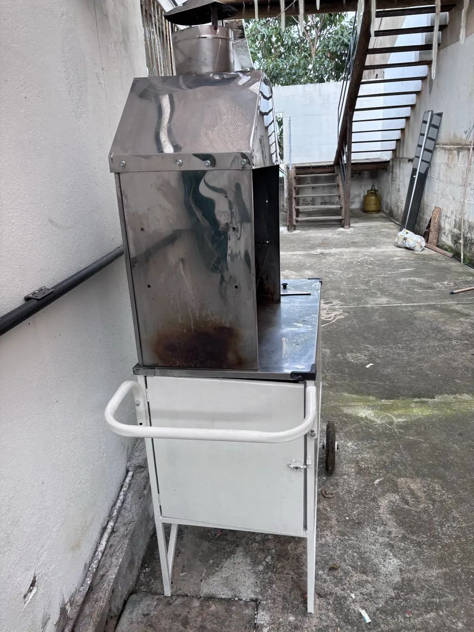 Carrinho de churrasquinho 