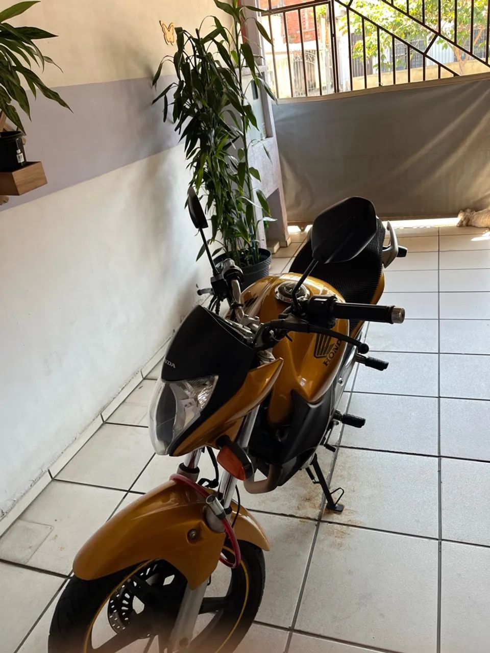 Honda Cb300 2011 - Foto 2